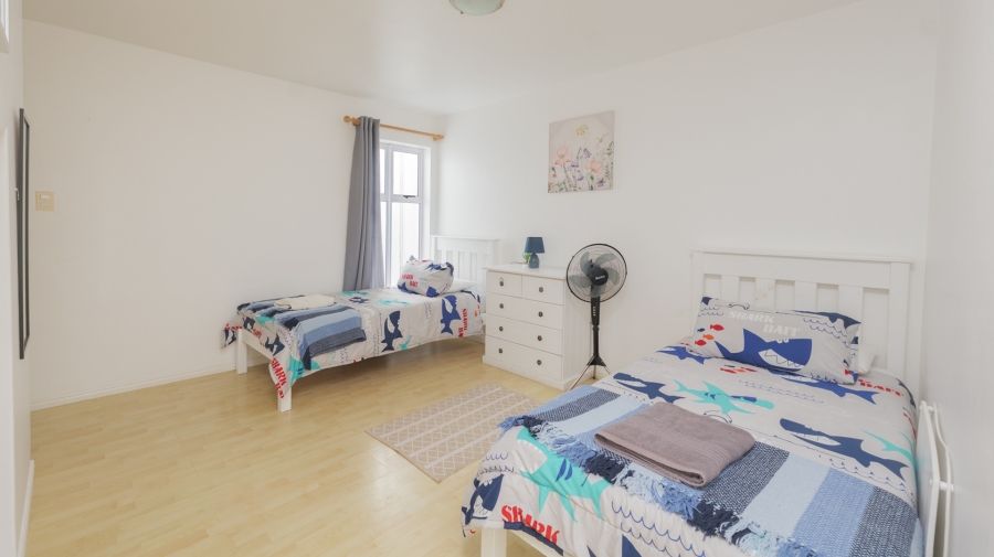 3 Bedroom Property for Sale in Struisbaai Western Cape